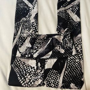 lululemon leggings size 4